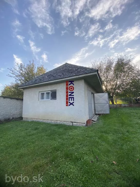 Krásny rodinný dom 16 km od Trebišova – obec Kuzmice, 131720_10