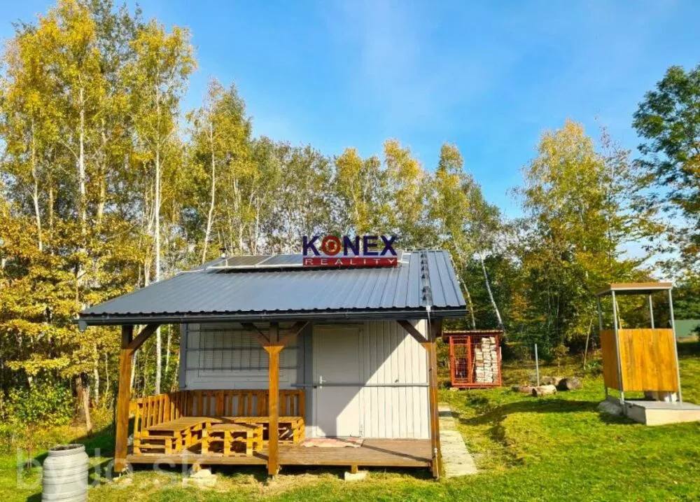 Chatka na samotke s rozľahlým pozemkom - Zemplínske Hámre, 131917_1