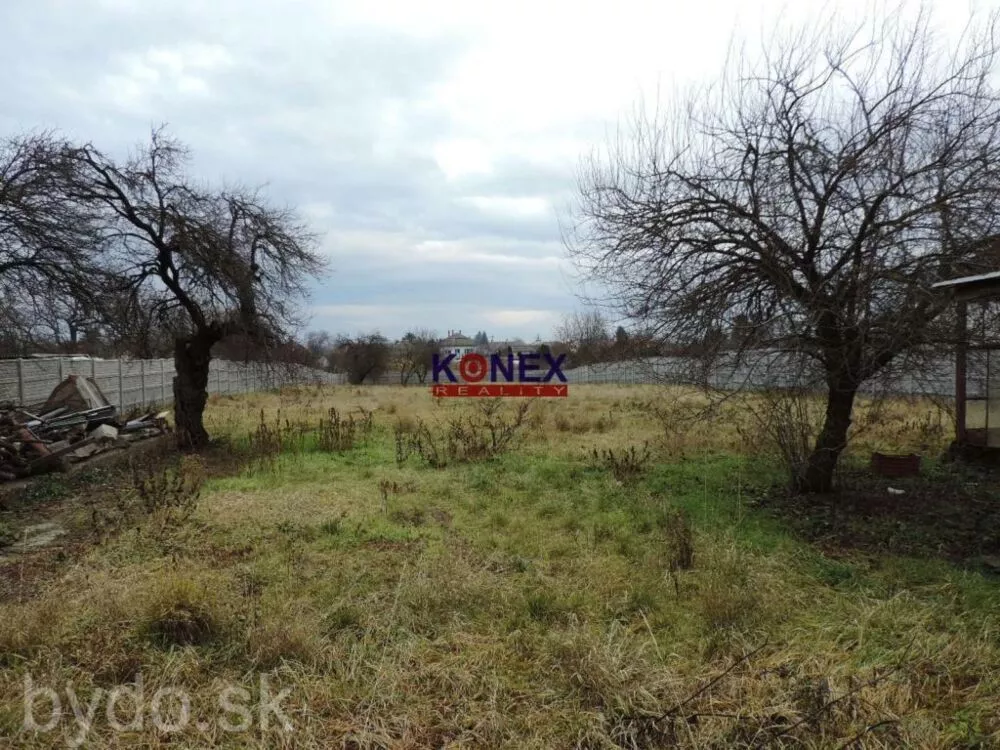 STAVEBNÉ pozemky na Štefánikovej ul. v Trebišove, 132009_0