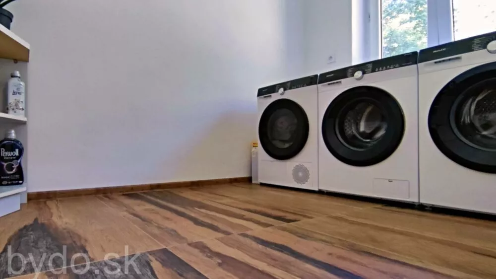 Predám dom na veľkom pozemku v lese., 132114_18