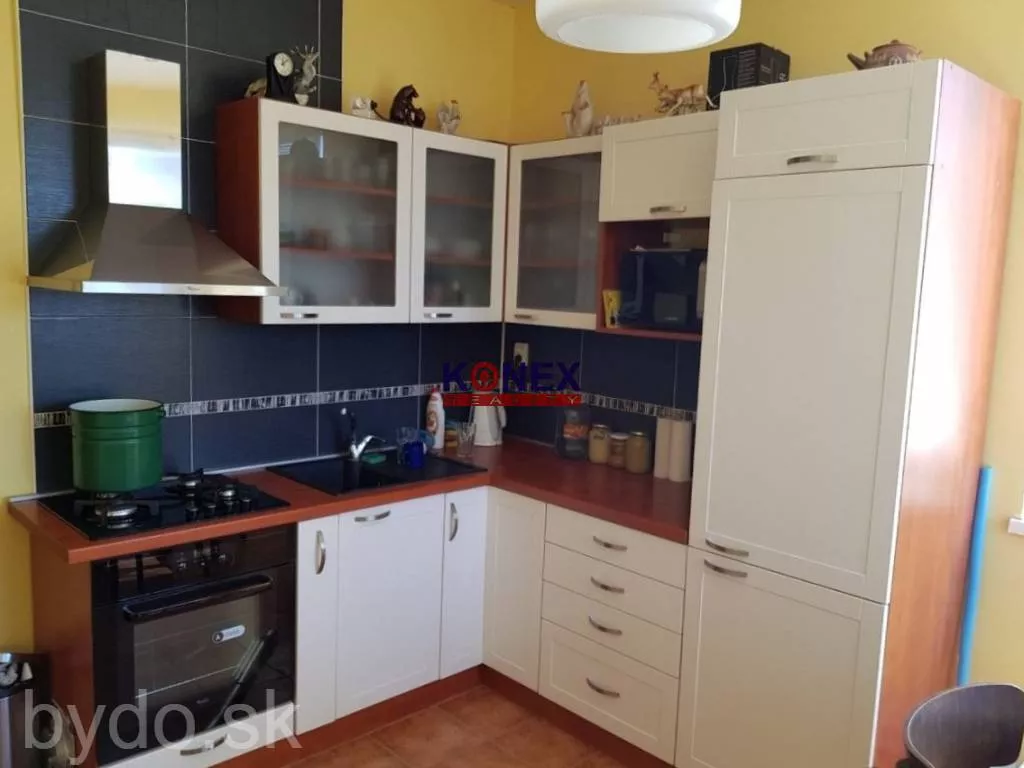 Poschodový rodinný dom v obci Stretavka- NA PREDAJ, 134054_3