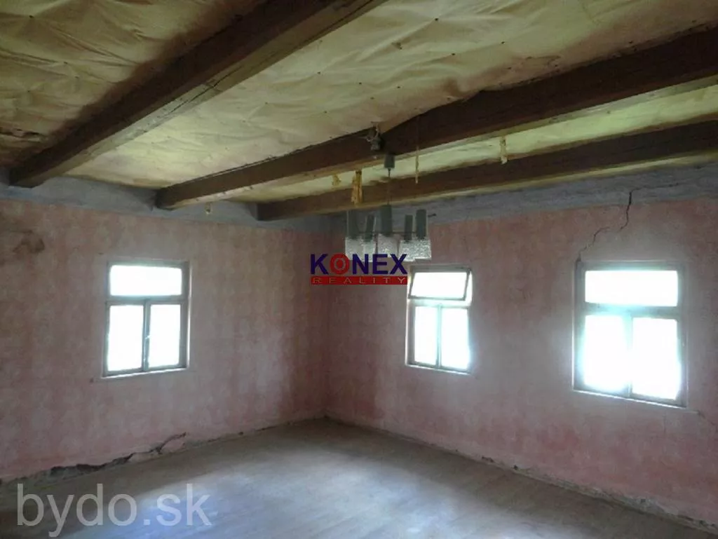 Chalupa v obci ČERTIŽNÉ, okres Medzilaborce, 136150_2