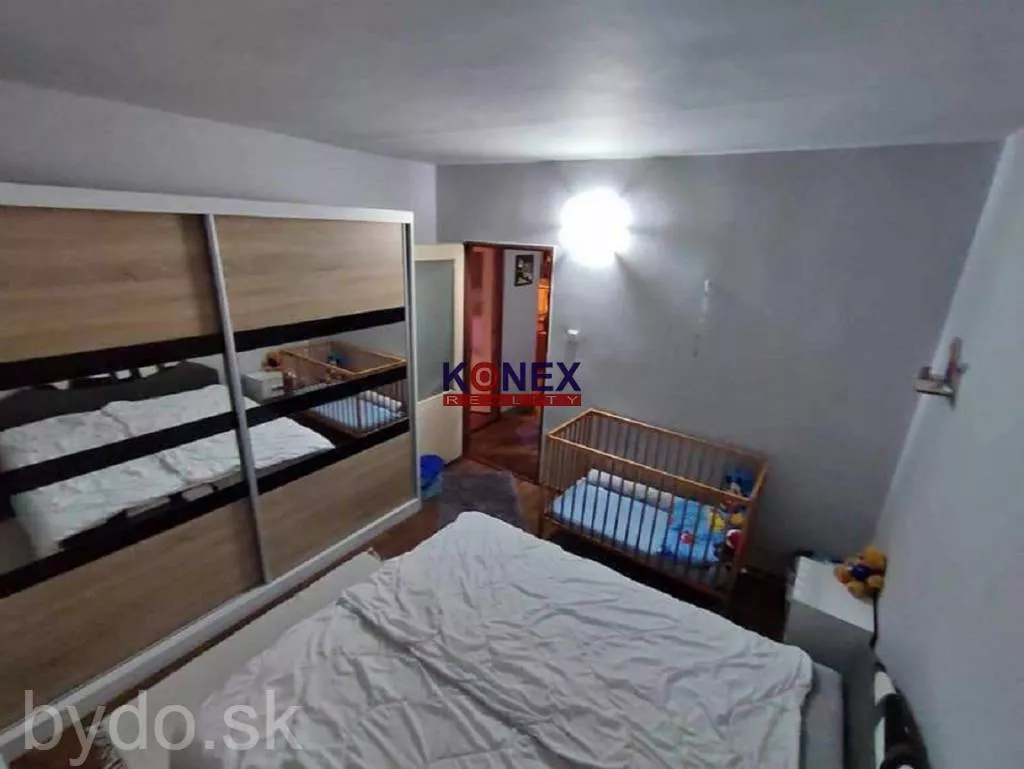 Pekný 3-izbový byt vo Veľkých Kapušanoch, 136294_4