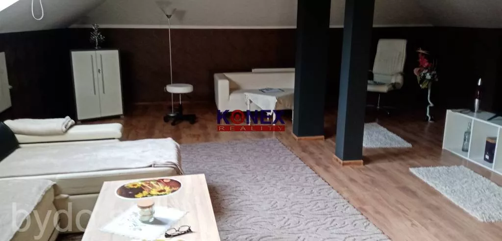 NA PREDAJ – Podkrovný byt (145m2) na sídl. Juh v Michalovciach, 138144_4