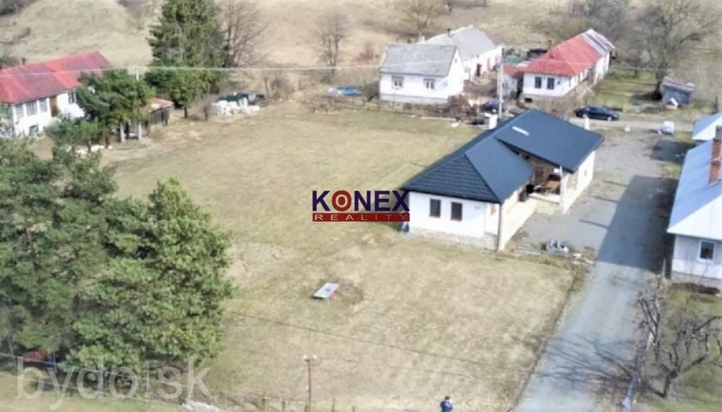 Novostavba rodinného domu v obci Zbojné – okres Medzilaborce, 140967_1