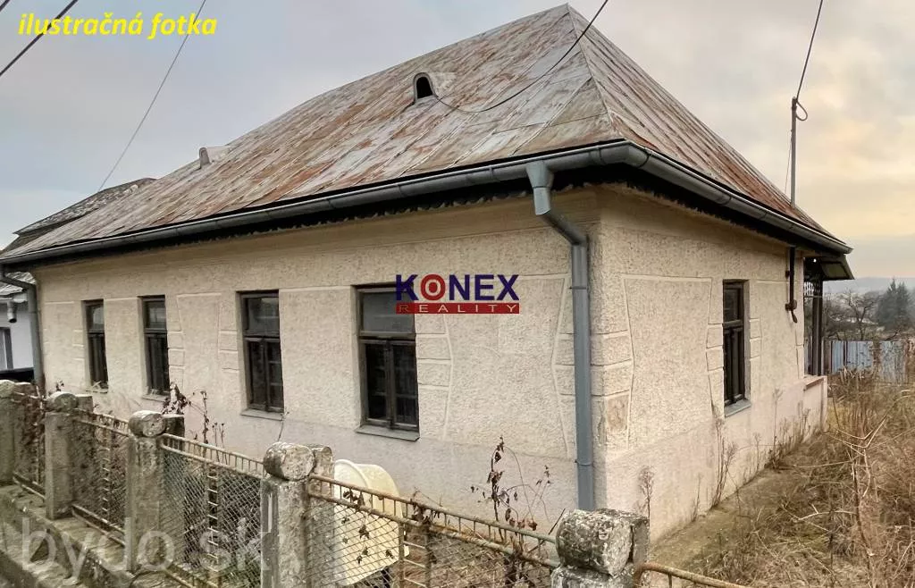 NA PREDAJ – Starší rodinný dom v obci Petrovce, 142363_0
