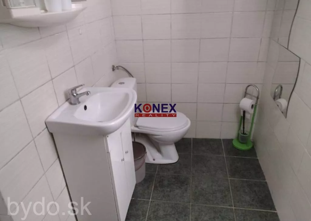 DVOJPODLAŽNÁ CHATA na VINIANSKOM JAZERE, 142369_17