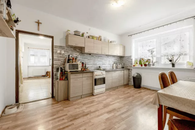 Predám 3-izbový rodinný dom v obci Zavar, 143471_6