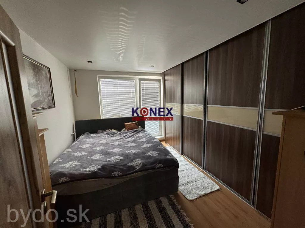 Kompletne rekonštruovaný 4-izbový byt na ulici Hollého - Michalovce, 143528_4