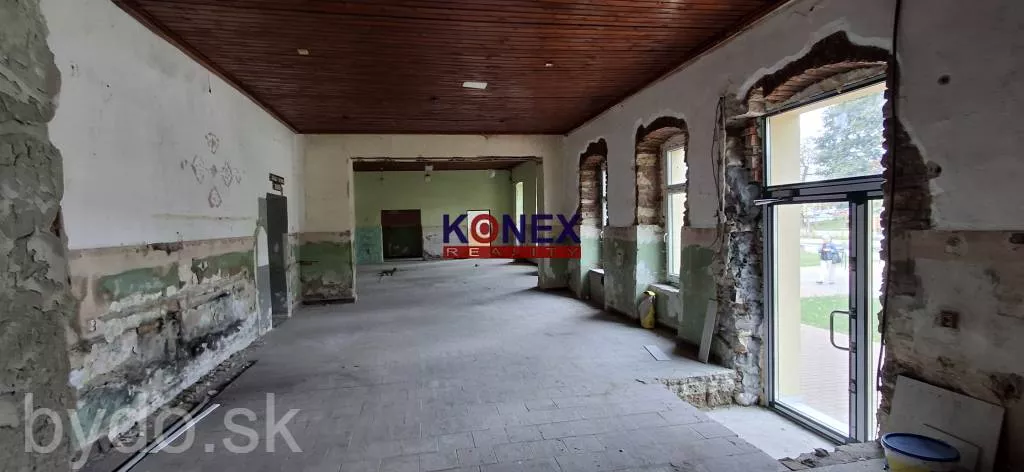 PRENÁJOM – Priestory pre reštauráciu v lukratívnej časti Michaloviec, 144595_4