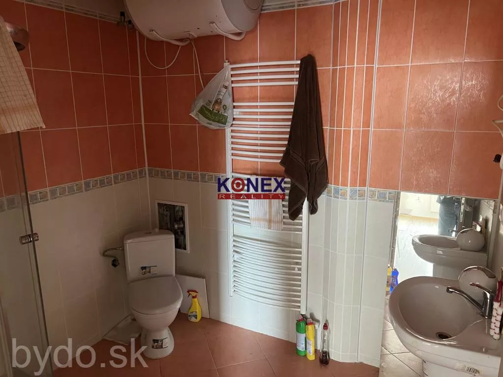 NA PRENÁJOM Apartmán/Obchodný priestor 54 m2 VRANOV NAD TOPĽOU, 146750_1