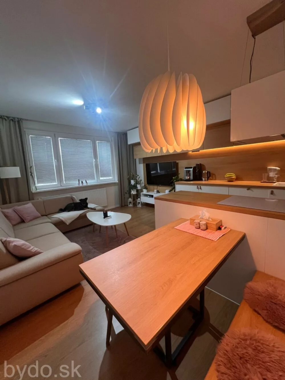 4 izbový byt na prenájom 65m2, Pribišova, Bratislava - Karlova Ves, 146774_2