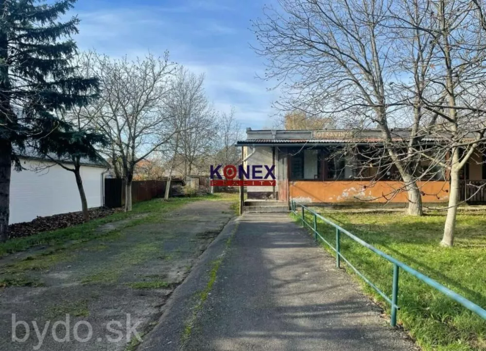 NA PREDAJ – Budova na podnikanie v obci KUSÍN, 147065_4