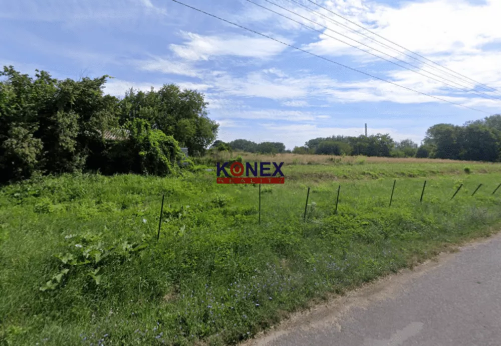 NA PREDAJ POZEMOK v obci IŽKOVCE, 148328_0