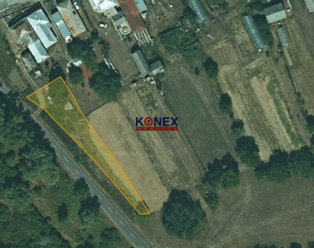 NA PREDAJ POZEMOK v obci IŽKOVCE, 148328_1