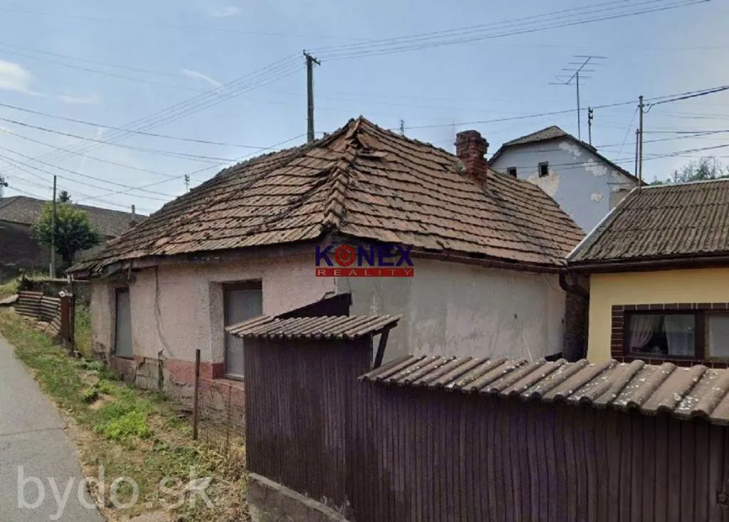 NA PREDAJ Rodinný dom v meste Kráľovský Chlmec, 148368_0