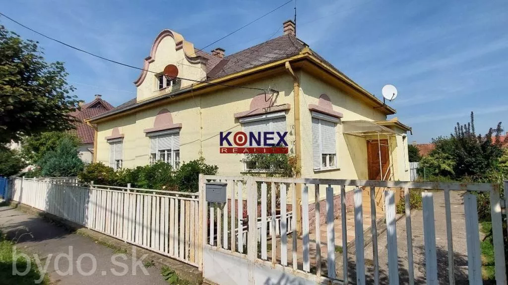 NA PREDAJ Rodinný dom v meste Kráľovský Chlmec, 148599_0