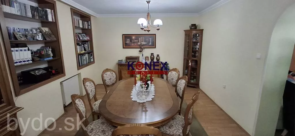 VÝNIMOČNÁ PONUKA! - LUXUSNÁ VILA s BAZÉNMI A SAUNOU NA PREDAJ, 149512_3