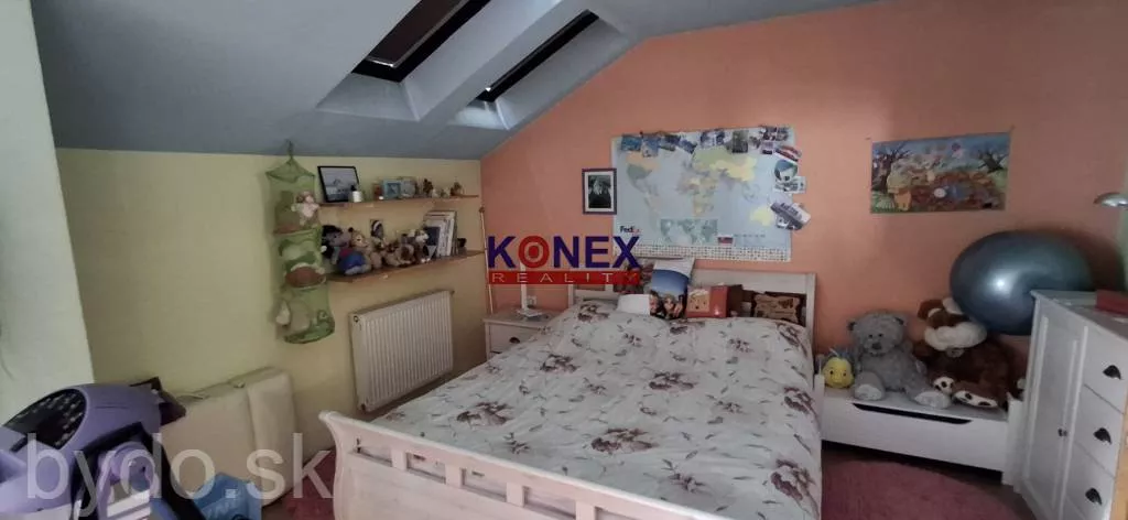 VÝNIMOČNÁ PONUKA! - LUXUSNÁ VILA s BAZÉNMI A SAUNOU NA PREDAJ, 149512_4