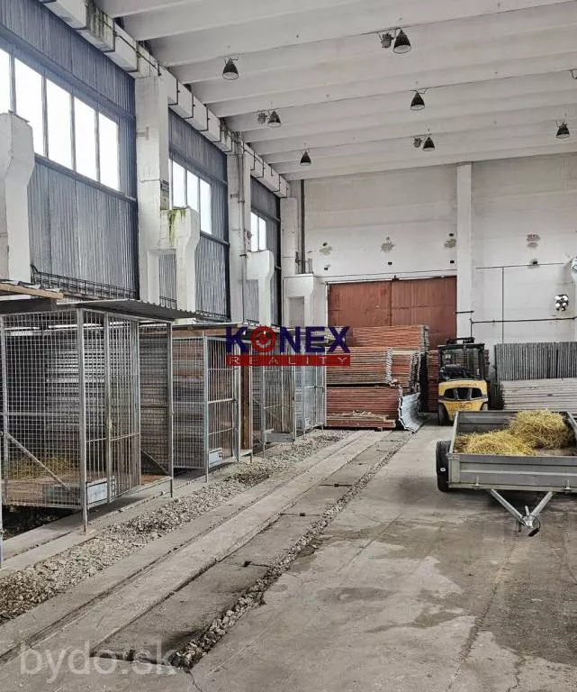 NA PREDAJ priemyselná hala v obci Hencovce, okres Vranov nad Topľou, 149523_5