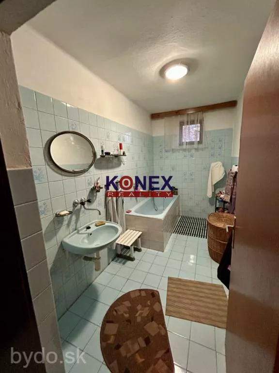 Poschodový dom s krásnym pozemkom (48 a) vo Vranove nad Topľou, 149668_5