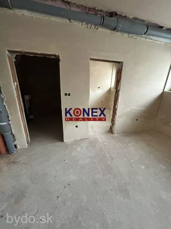 Podnikateľský priestor/1-izbový byt v Michalovciach, 150086_2