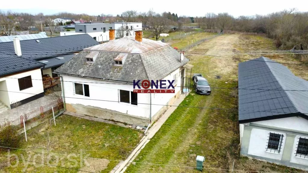 Rodinný dom na predaj v lukratívnej obci Lastomír, 151320_0