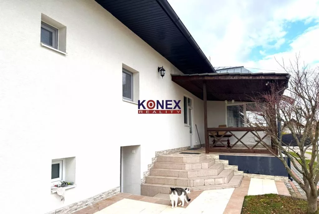 PLNE ZREKONŠTRUOVANÝ rodinný dom 10km od Michaloviec s vlastnou SAUNOU, 151375_1