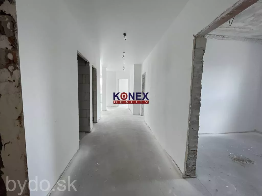 Nový 4-izbový apartmánový byt – Štefánikova ul. Michalovce, 151624_2