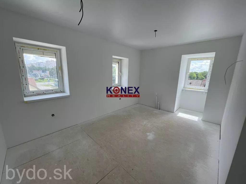 SKVELÁ PONUKA! Nový podkrovný apartmánový byt (3-iz.) MICHALOVCE, 151625_2