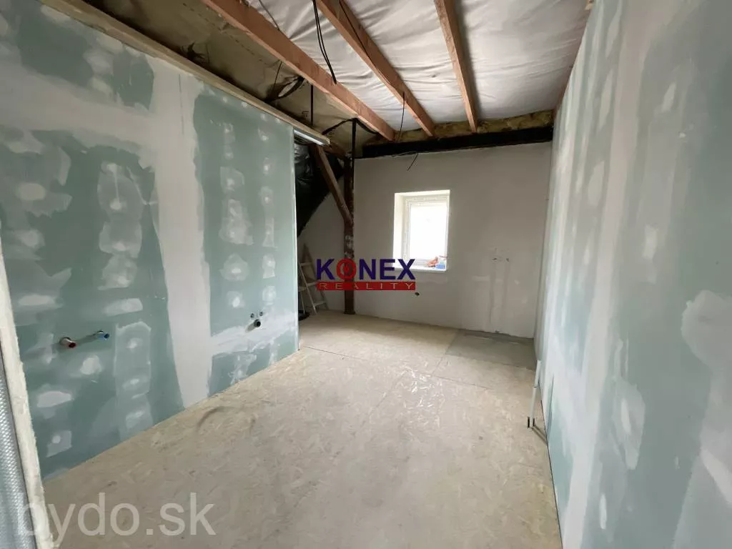 SKVELÁ PONUKA! Nový podkrovný apartmánový byt (3-iz.) MICHALOVCE, 151625_3