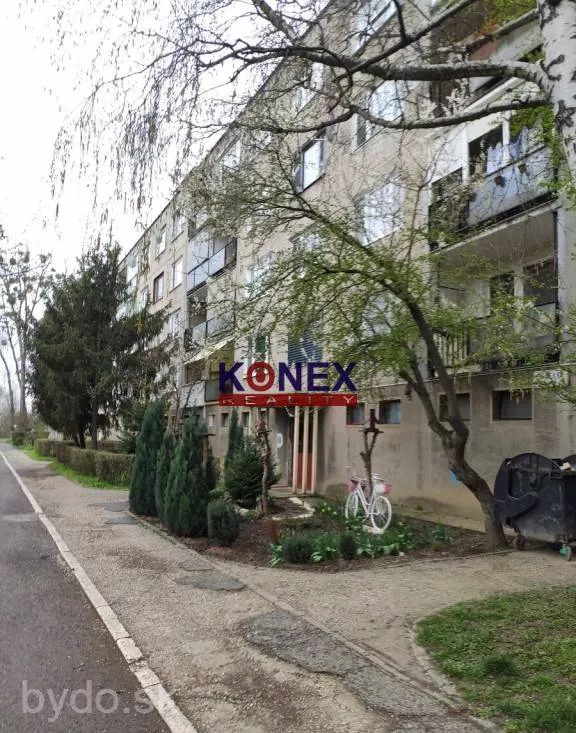 NA PREDAJ – 3-izbový byt, Čierna nad Tisou, 154443_0