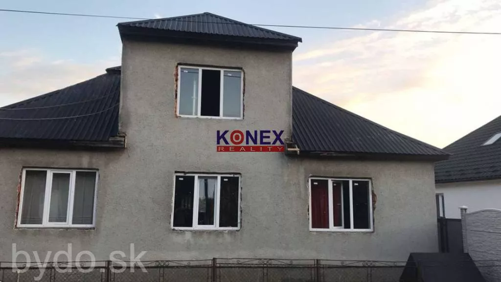 NA PREDAJ - Rodinný dom v obci UBĽA, 154729_1