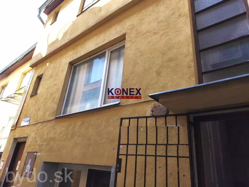 NA PREDAJ - BUDOVA v CENTRE MESTA – Michalovce, 154850_1