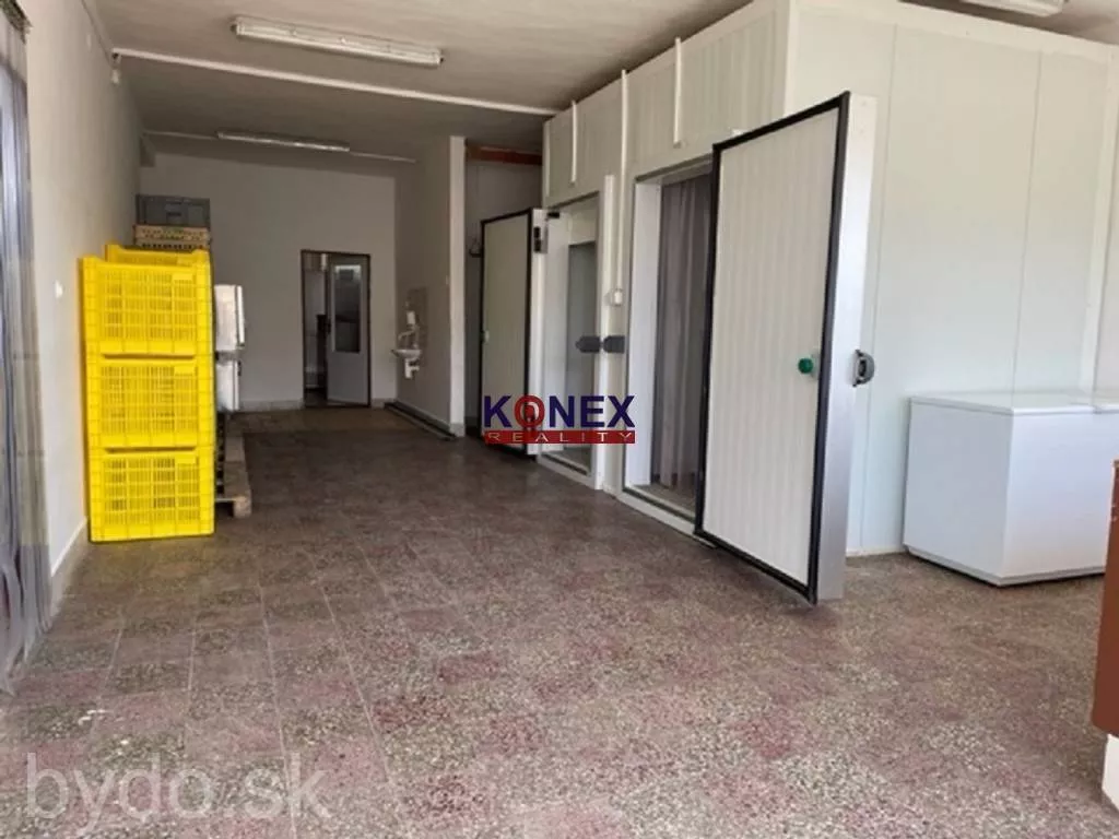 NA PREDAJ – obchodný priestor v obci RAD, 155415_7