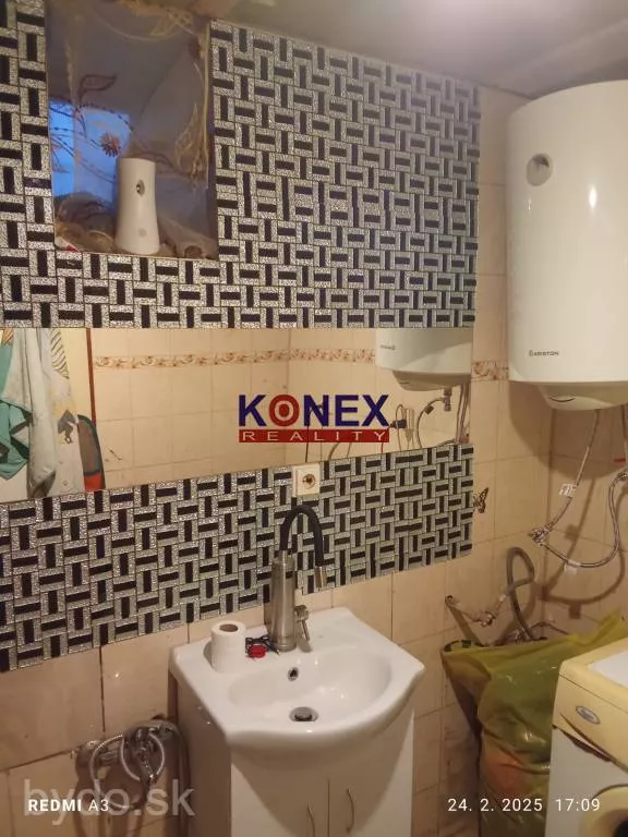 NA PREDAJ Rodinný dom v obci Lastovce, 155425_6