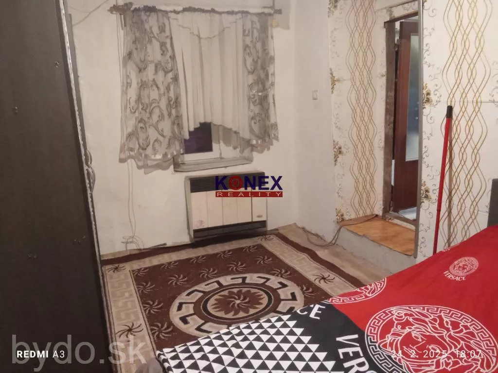 NA PREDAJ Rodinný dom v obci Lastovce, 155425_8