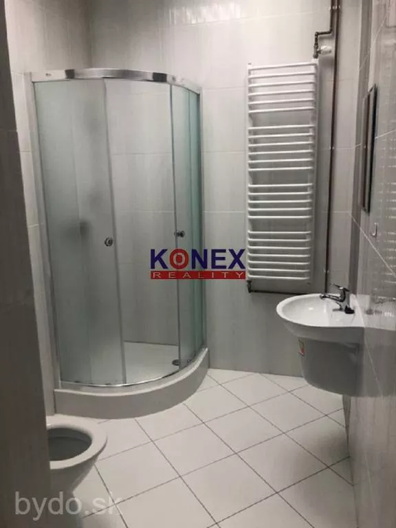 NA PREDAJ! TROJPODLAŽNÝ POLYFUNKČNÝ OBJEKT V SNINE, 155437_7