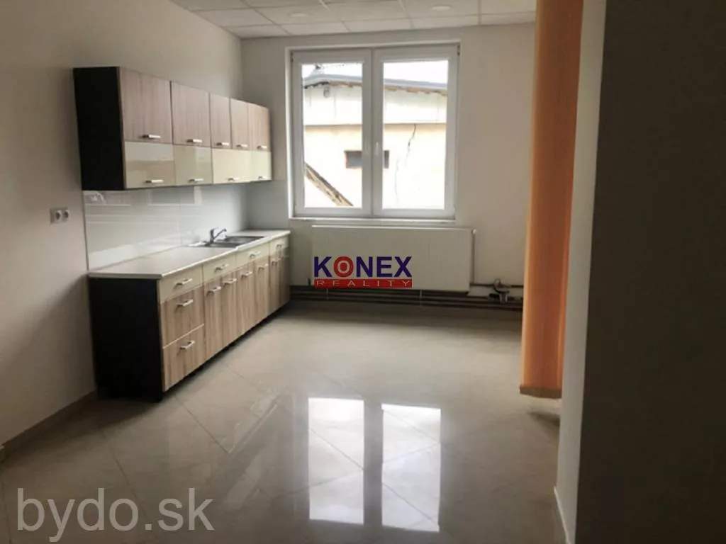 NA PREDAJ! TROJPODLAŽNÝ POLYFUNKČNÝ OBJEKT V SNINE, 155437_8