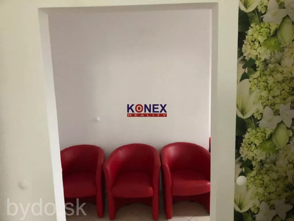 NA PREDAJ! TROJPODLAŽNÝ POLYFUNKČNÝ OBJEKT V SNINE, 155437_11