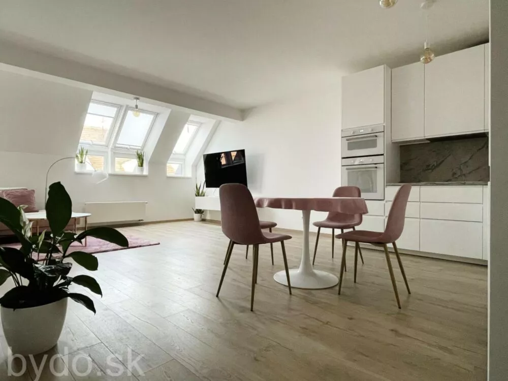 2 izbový byt na prenájom 78m2, Štefánikova, Trnava, 155508_2