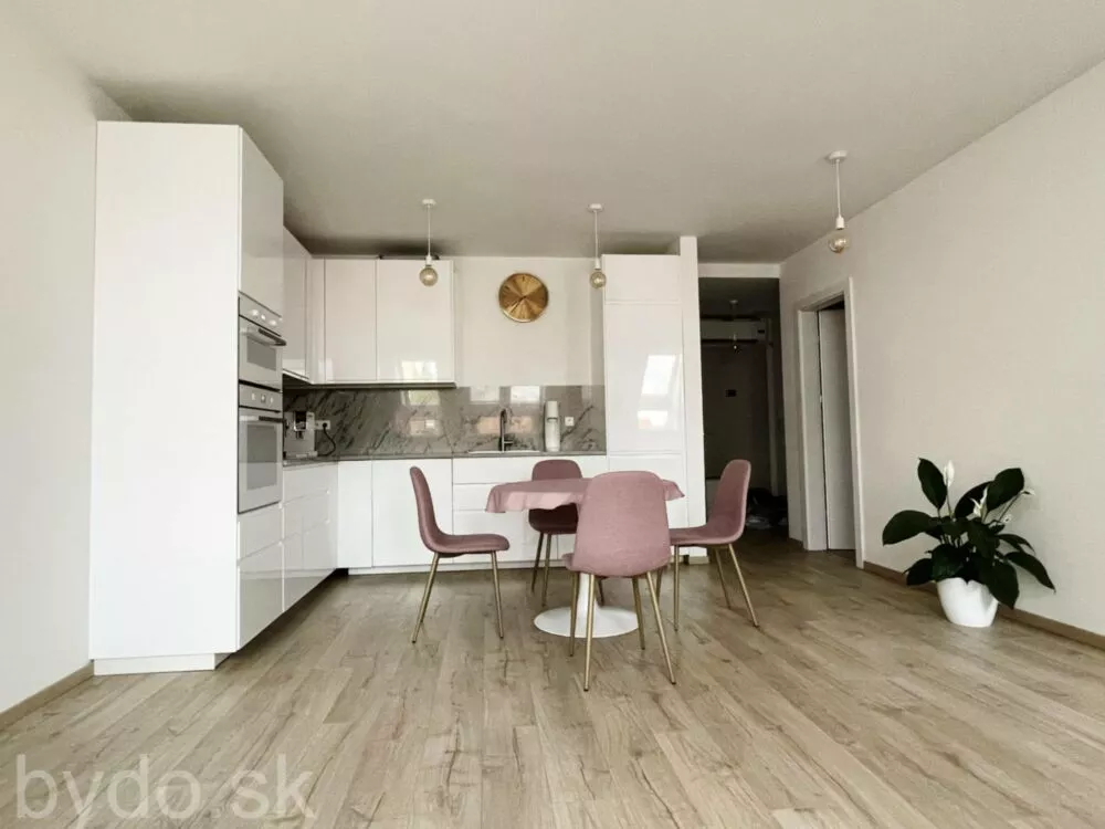 2 izbový byt na prenájom 78m2, Štefánikova, Trnava, 155508_4