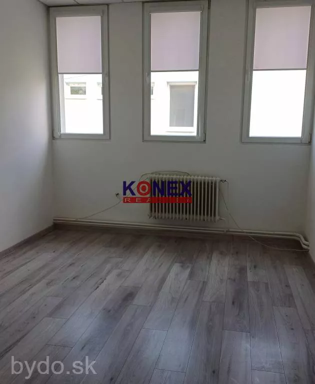 NA PRENÁJOM! Kancelárske priestory na ul. Masarykovej v Michalovciach, 155554_4