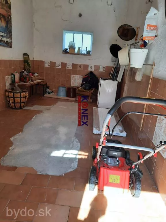 ID-2541 ZĽAVA  – Rodinný dom v obci ZALUŽICE, 155649_5