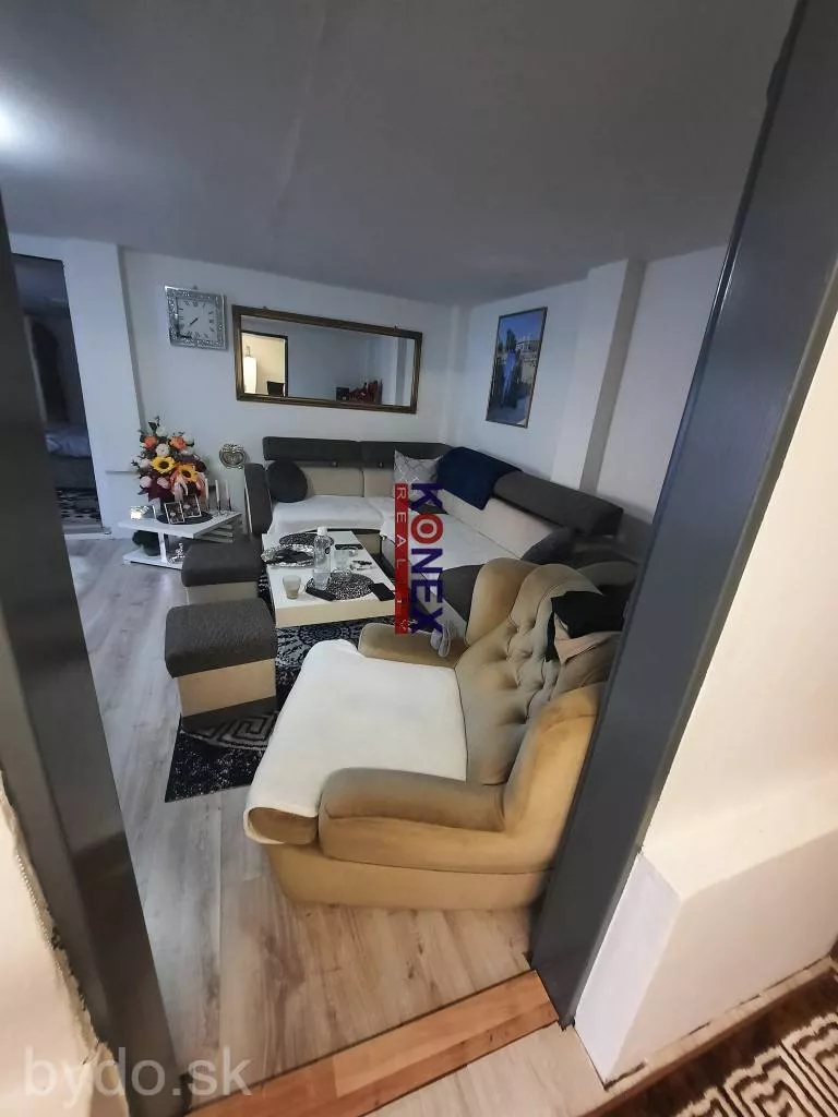 Rodinný dom k nasťahovaniu - ZEMPLÍNSKE KOPČANY, 156035_1