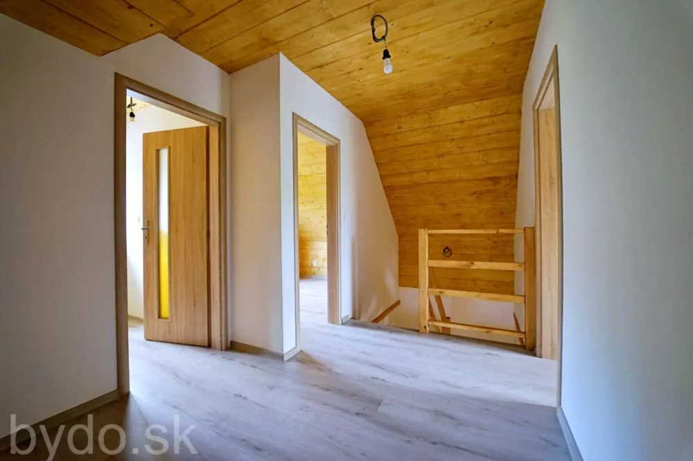 Rodinný dom na predaj 180m2, Zlatá Idka, 153867_17