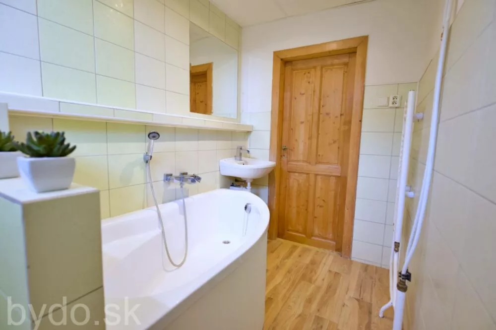 Rodinný dom na predaj 240m2, Mäsiarska , Nižná Myšľa, 156200_7