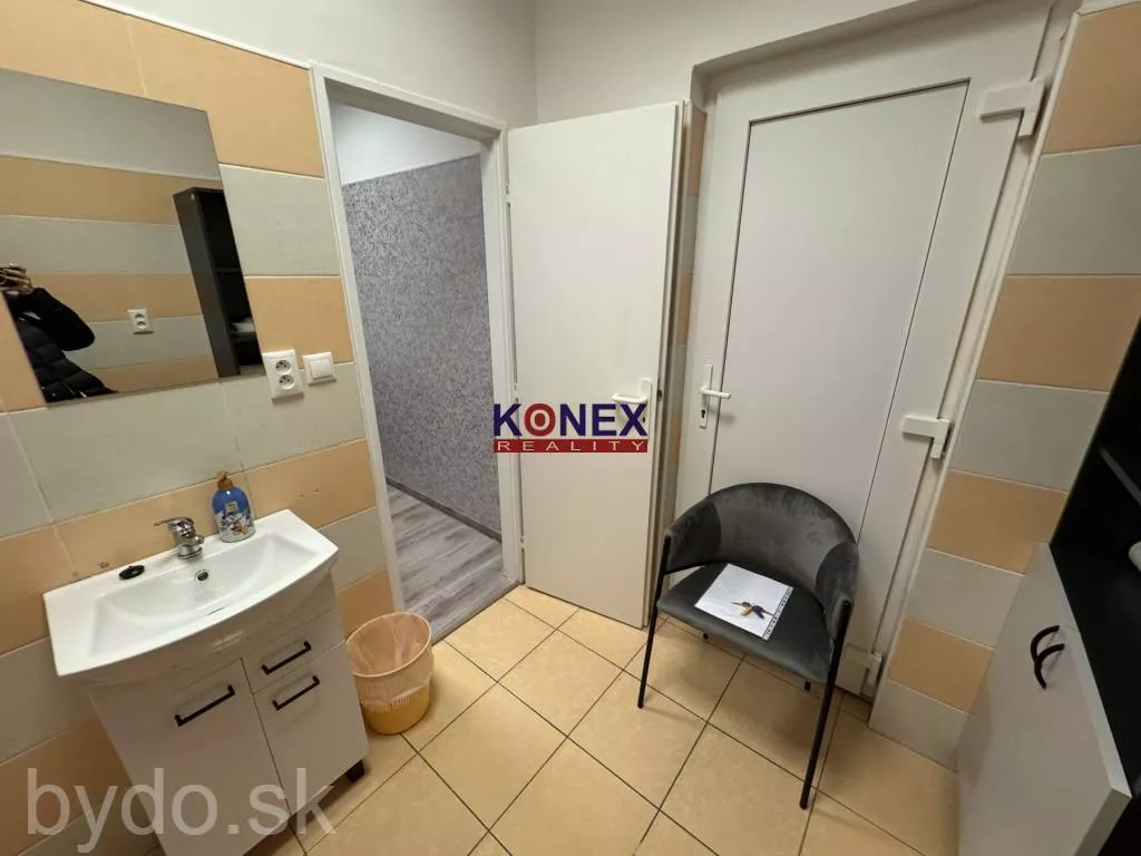 Prenájom zariadeného masážneho salónu v Sobranciach, 156230_3