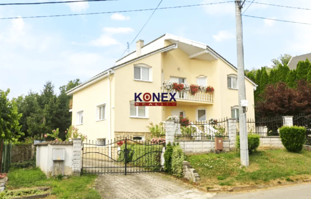 Lukratívny rodinný dom v Kráľovskom Chlmci NA PREDAJ, 156407_0