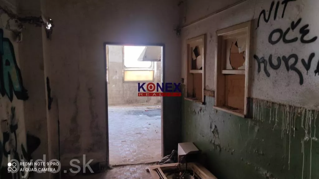 NA PREDAJ – Obchodné priestory Trebišov, 156433_2